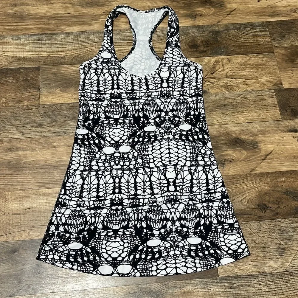 Lululemon Cool Racerback size 2